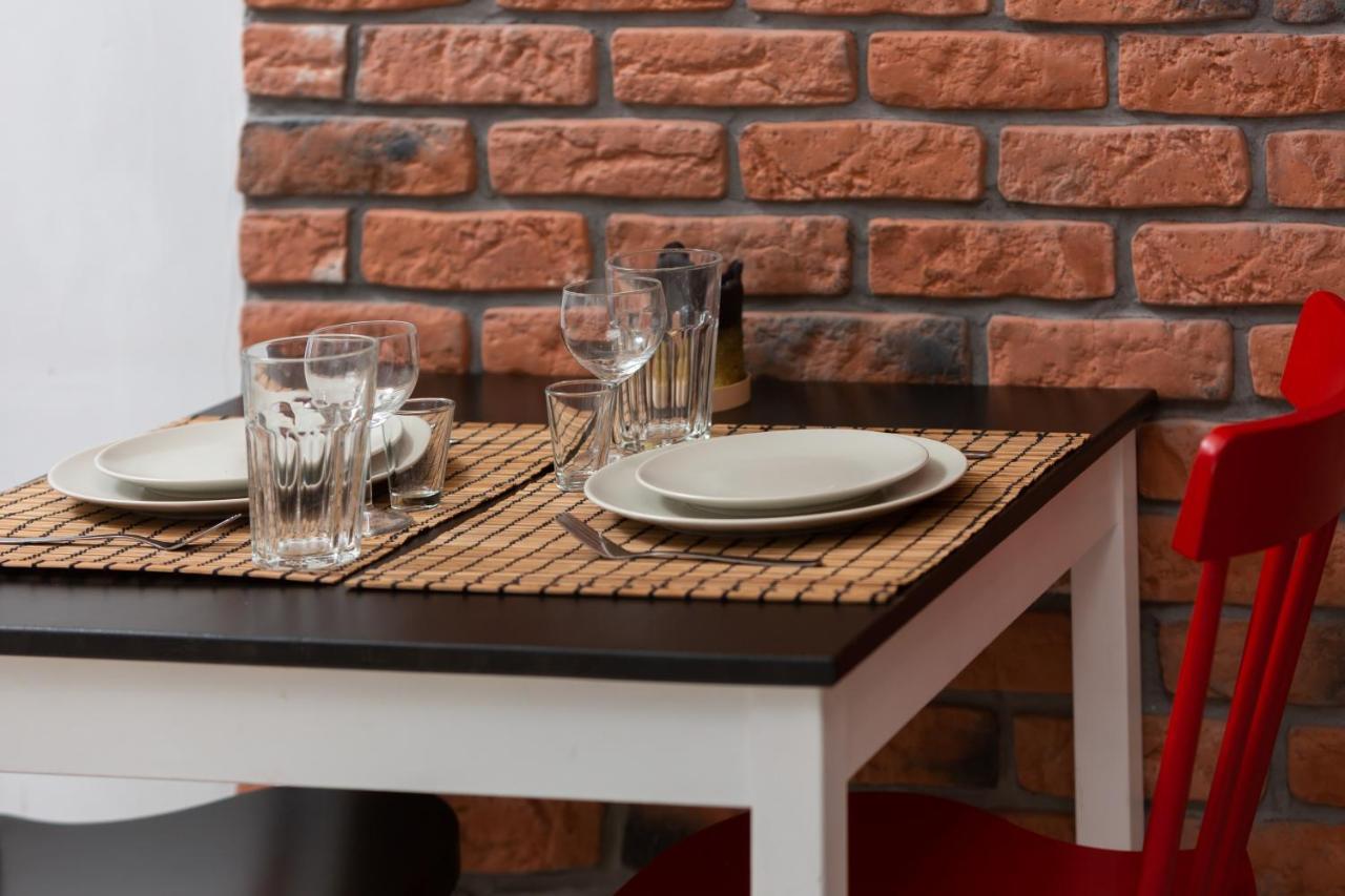 Downtown Studio Apartment Poznanska By Renters 바르샤바 외부 사진